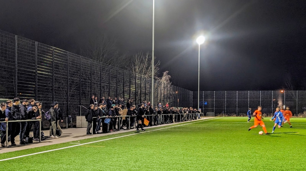 Zweite mit Derbysieg gegen Staakens Reserve